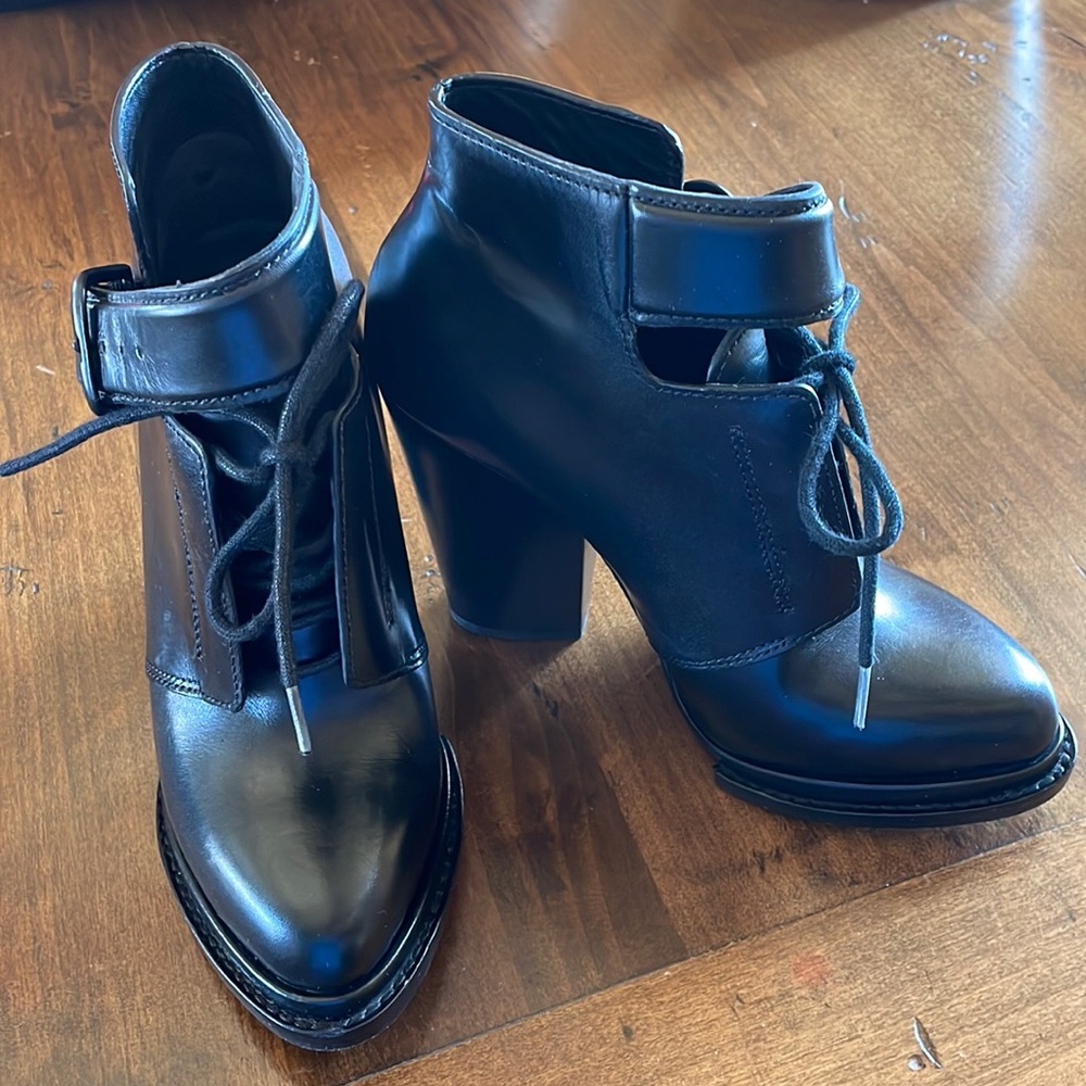 ALEXANDER WANG Black Leather Platform Tie Ankle Boots 6.5